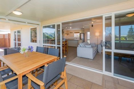 Photo of property in 3 Norna Grove, Waikawa Beach, Levin, 5573