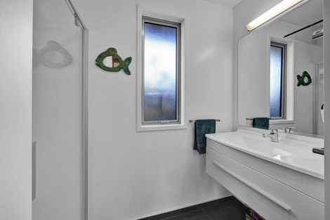 Photo of property in 11 Jade Place, Bell Block, New Plymouth, 4312