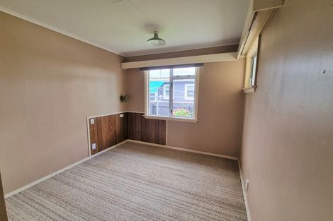 Photo of property in 2 Denbigh Square, Feilding, 4702