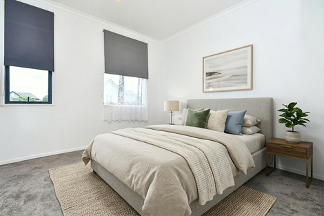 Photo of property in 11 Saddleback Crescent, Papakura, 2110
