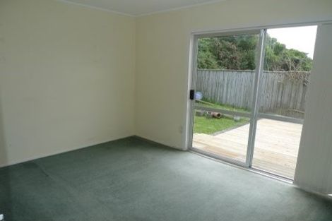 Photo of property in 9 Kerr Grove, Johnsonville, Wellington, 6037