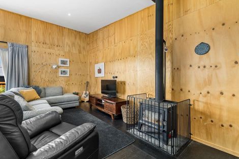 Photo of property in Luggate Park, 10 Cooper Crescent, Luggate, Wanaka, 9383