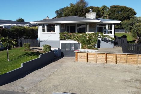 Photo of property in 9 Oxford Street, Holmes Hill, Oamaru, 9401