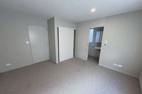 Photo of property in 2/130 Richmond Street, Petone, Lower Hutt, 5012
