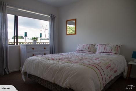 Photo of property in 8g Harakeke Place, Raglan, 3225