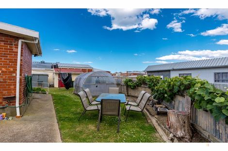 Photo of property in 49 Shearman Street, Waimate, 7924
