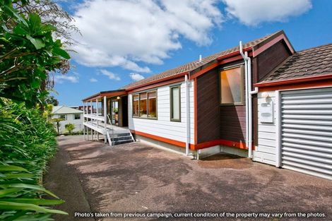 Photo of property in 1/457a Glenfield Road, Glenfield, Auckland, 0629