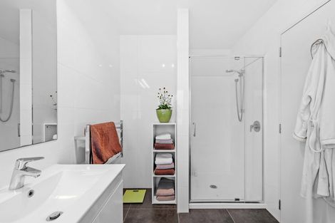 Photo of property in 9 Ruth Craig Place, Stanmore Bay, Whangaparaoa, 0932