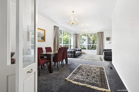 Photo of property in 9 Newcombe Crescent, Karori, Wellington, 6012