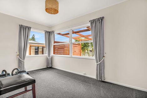 Photo of property in 5 Porikapa Road, Owhata, Rotorua, 3010