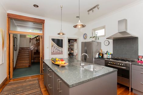 Photo of property in 26 Fitzherbert Street, Whataupoko, Gisborne, 4010