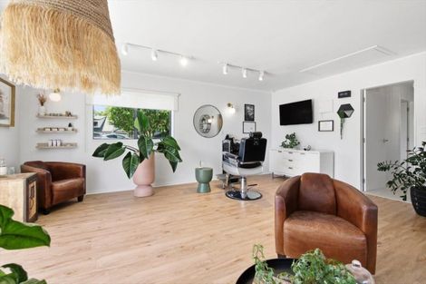 Photo of property in 11 Reef Avenue, Papamoa Beach, Papamoa, 3118