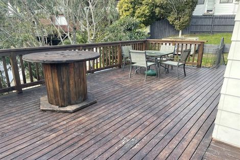 Photo of property in 1/21 Contessa Drive, Glenfield, Auckland, 0629