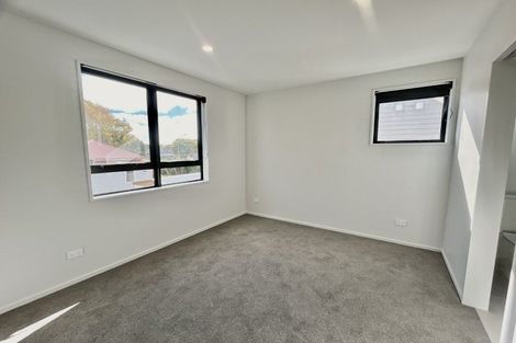 Photo of property in 2/10 Surrey Street, Linwood, Christchurch, 8062