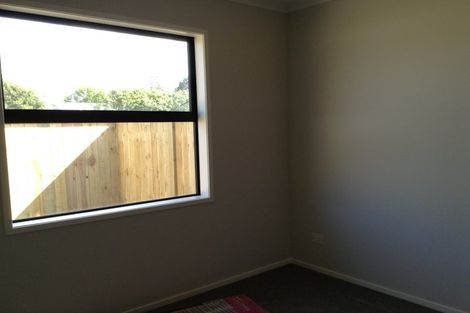 Photo of property in 8 Kahika Grove, Huapai, Kumeu, 0810