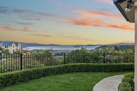 Photo of property in 49 Arahiwi Grove, Tirohanga, Lower Hutt, 5010