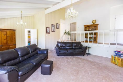 Photo of property in 24c Chatsworth Road, Silverstream, Upper Hutt, 5019