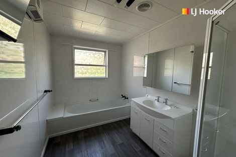 Photo of property in 11b Allandale Road, Saint Clair, Dunedin, 9012