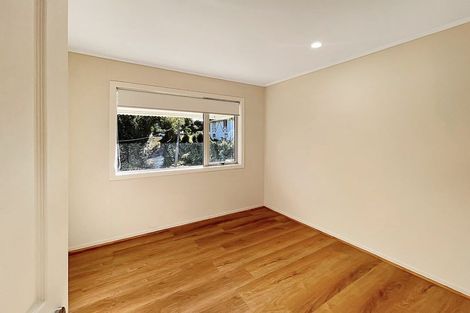 Photo of property in 19 Wattle Street, New Lynn, Auckland, 0600