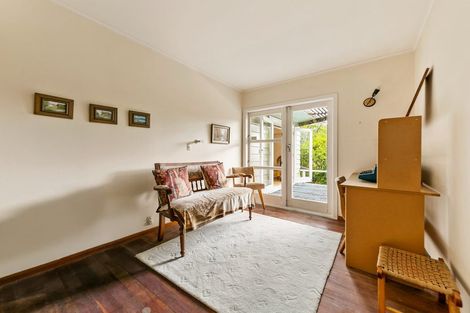 Photo of property in 4 Kay Road, Swanson, Auckland, 0614