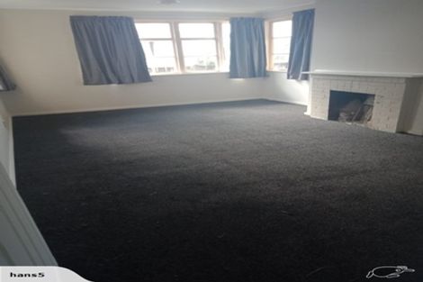 Photo of property in 9 Ross Crescent, Fairfield, Hamilton, 3214