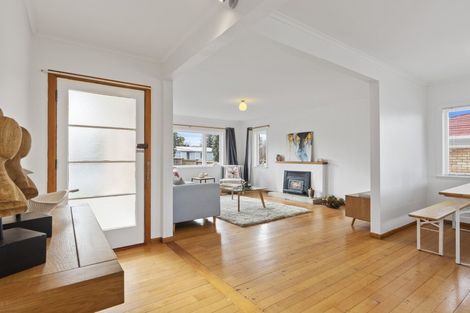 Photo of property in 10 Russell Avenue, Pukekohe, 2120