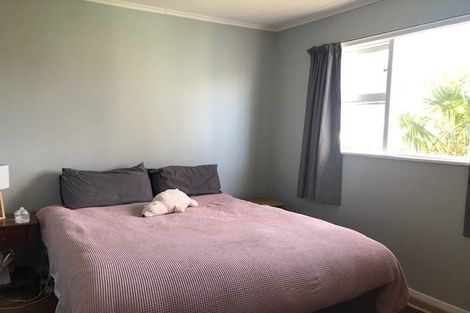 Photo of property in 15 Woodward Street East, Featherston, 5710