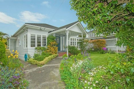 Photo of property in 2 Sherwood Street, Woburn, Lower Hutt, 5010