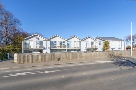 Photo of property in 13/14 Brougham Street, Addington, Christchurch, 8024
