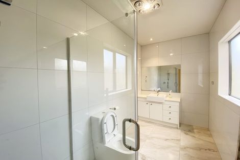 Photo of property in 10 Fong Road, Flat Bush, Auckland, 2019