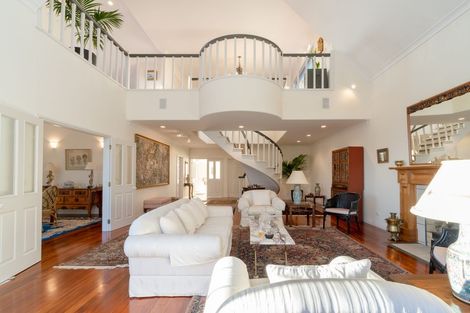 Photo of property in 105 Winara Avenue, Waikanae, 5036