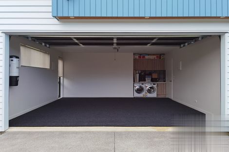 Photo of property in 10 Silvereye Road, Hobsonville, Auckland, 0616
