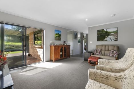Photo of property in 8 Dumfries Place, Pyes Pa, Tauranga, 3112