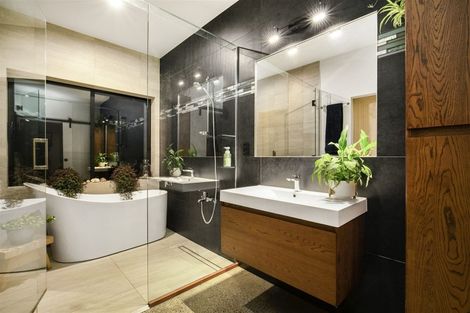 Photo of property in 24b Bethells Road, Waitakere, Auckland, 0816