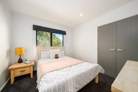 Photo of property in 6 Romaine Road, Churton Park, Wellington, 6037