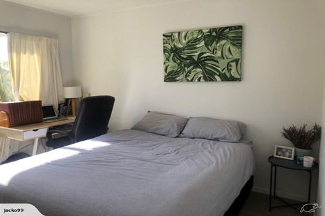 Photo of property in 100c Astley Avenue, New Lynn, Auckland, 0600