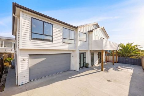 Photo of property in 45a Bradbury Road, Botany Downs, Auckland, 2010