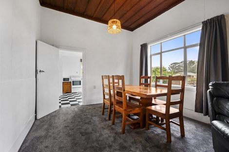 Photo of property in 9-15 Nikau Street, Tokomaru, Palmerston North, 4474