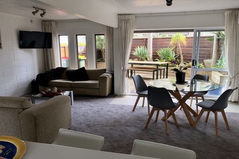 Photo of property in 24 Waller Avenue, Bucklands Beach, Auckland, 2012