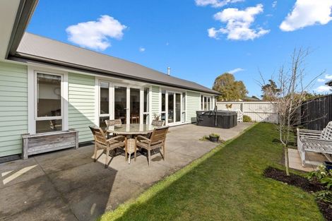 Photo of property in 12 Kawakawa Street, Pegasus, 7612