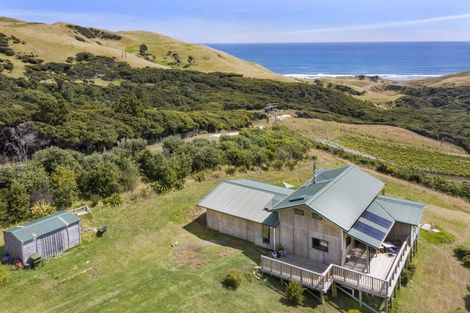Photo of property in 1644b Whaanga Road, Raglan, 3296