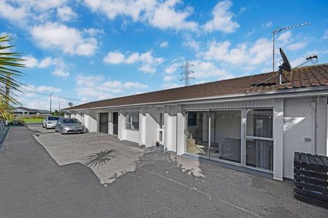 Photo of property in 2/26 Airfield Road, Takanini, 2112