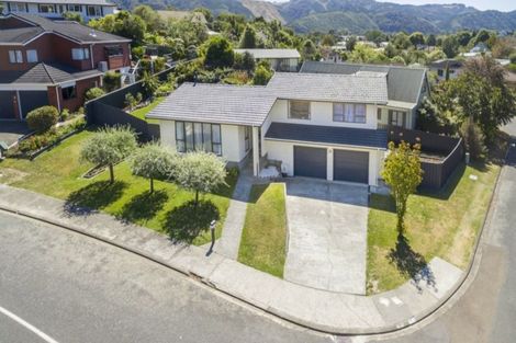 Photo of property in 7 Tapestry Grove, Silverstream, Upper Hutt, 5019