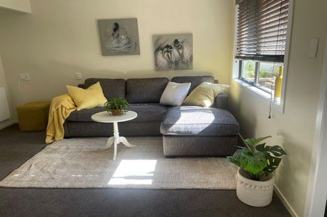 Photo of property in 1/46 Masterton Road, Rothesay Bay, Auckland, 0630