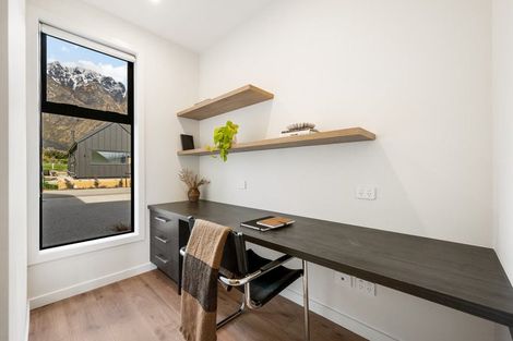 Photo of property in 4 Taurus Lane, Jacks Point, 9371