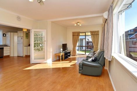 Photo of property in 213 Main North Road, Redwood, Christchurch, 8051