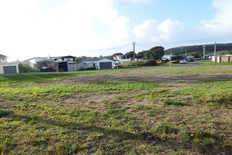 Photo of property in 2 Omanu Street, Koitiata, Wanganui, 4581