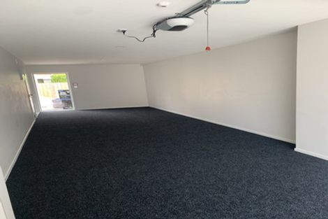 Photo of property in 60 Niu Lane, Te Atatu South, Auckland, 0610