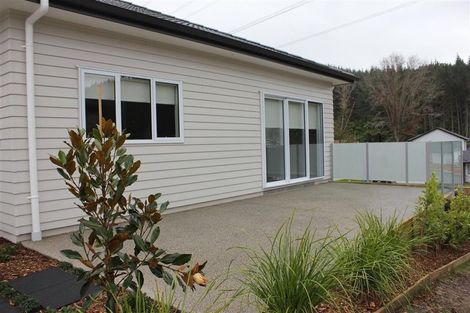 Photo of property in 29 Applemoors Way, Riverhead, 0820