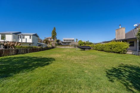 Photo of property in 20 Marquet Place, Tairua, 3508